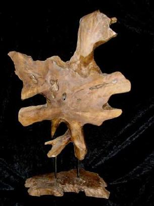 Teakscheibe auf Fuß