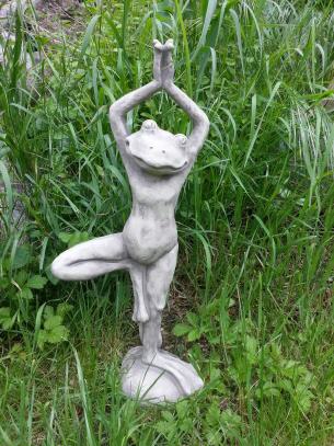 Yogafrosch Baum
