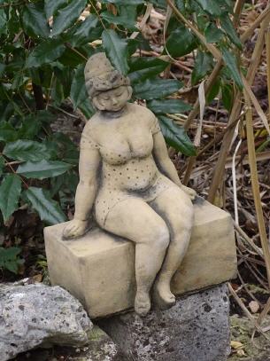 Skulptur Die badende Frau B