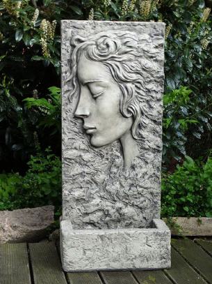 Frauen-Relief JAMILA