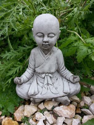 Meditierender Buddha sitzend